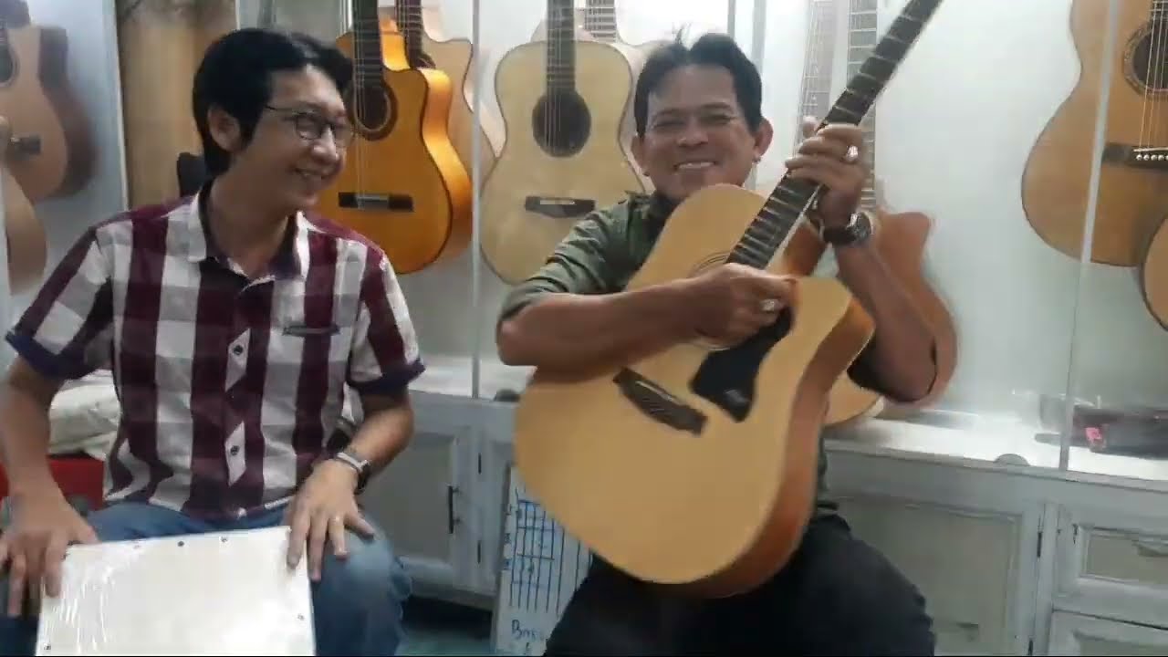 Ngoại ô buồn - Lần đầu đệ tử đệm cho thầy hát - mới học 3 tháng - Guitar thực chiến