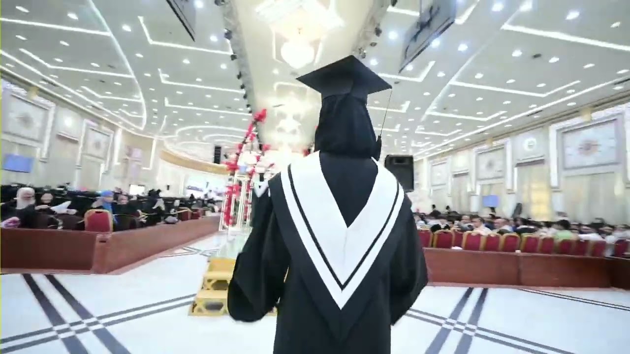 دخول اللجنة التحضيرية للحفل