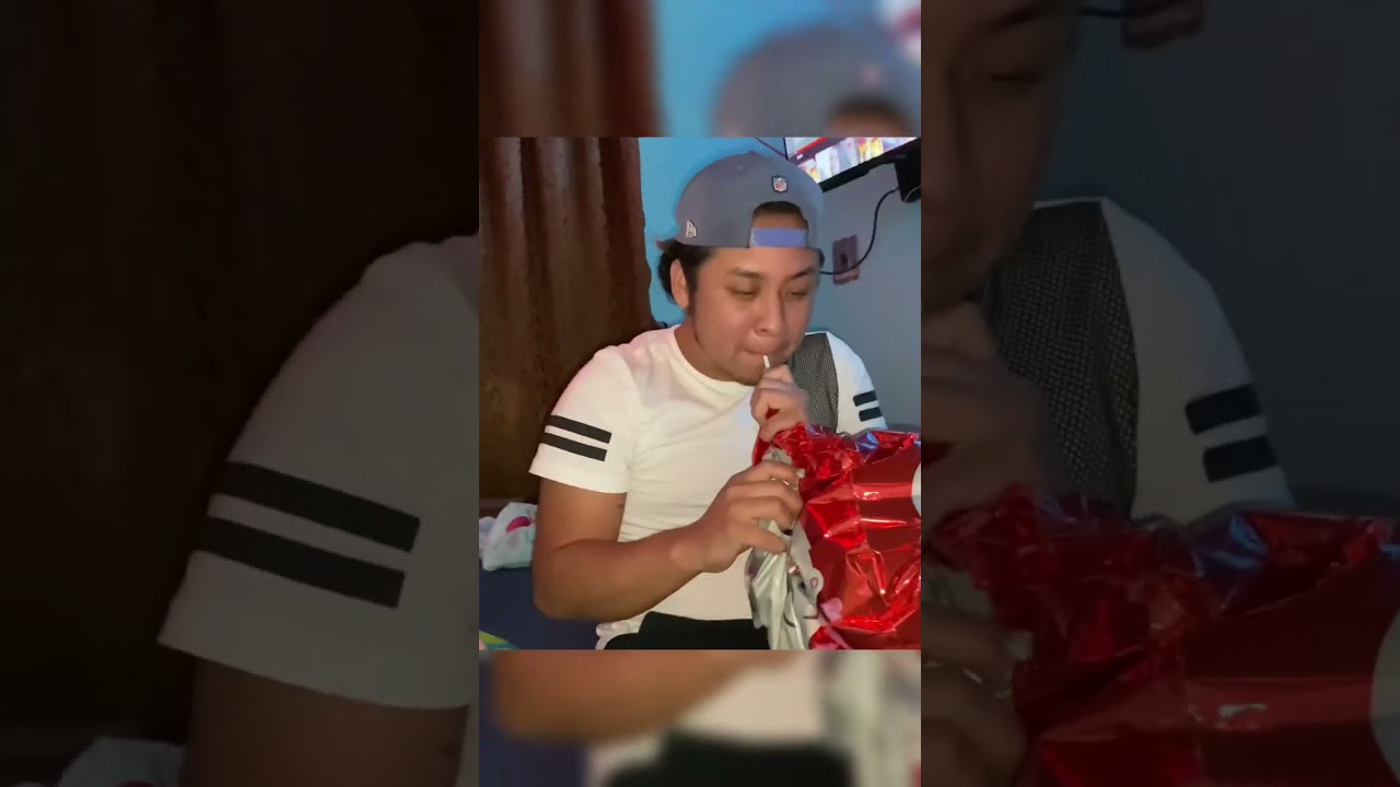 mi voz graciosa con helio!😂🎈