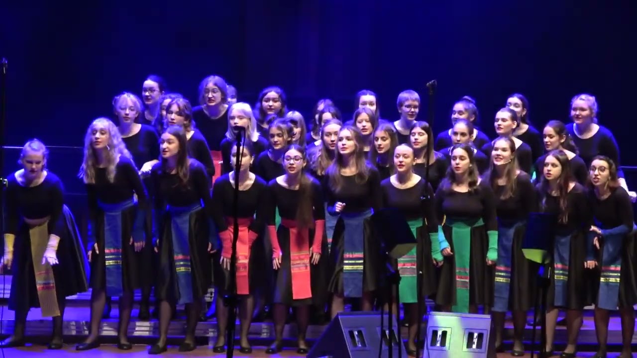 SKOWRONKI Girls' Choir | Sing, Sing, Sing by Louis Prima