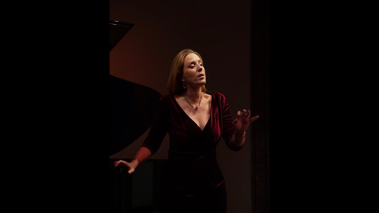 In&eacute;s Lorans - caro nome