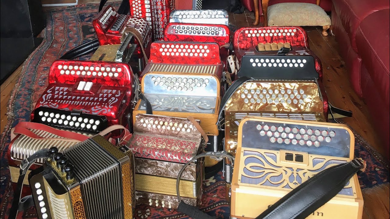 ACCORDION SOUND: Irish hornpipe 'The Beggarman' played on 15  different accordions
