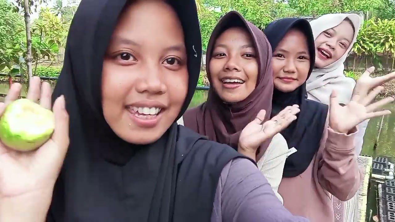 KAMPOENG KEPITING..