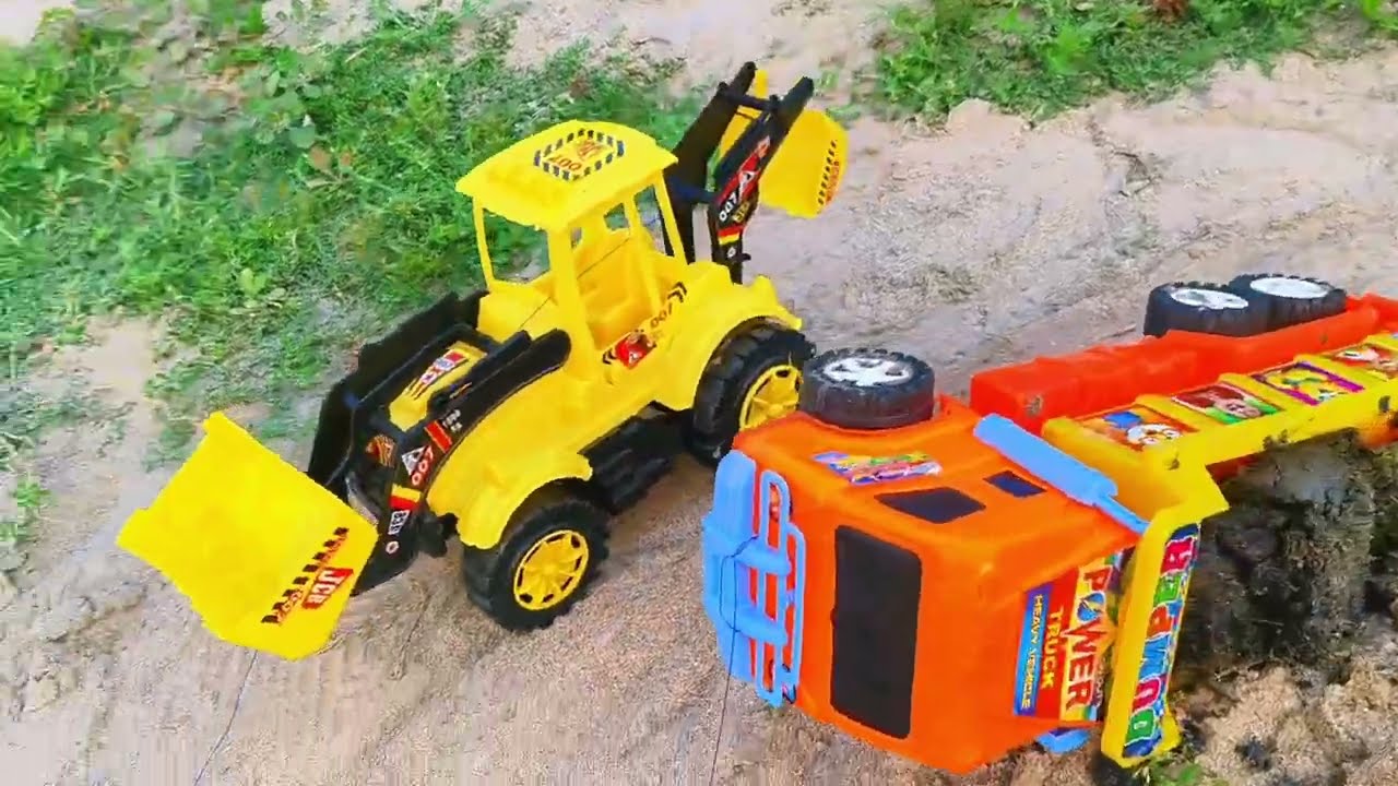 JCB 3DX Sand Excavation with Dump Truck | Toy Construction Site Rescue for Kids 🚜🚛