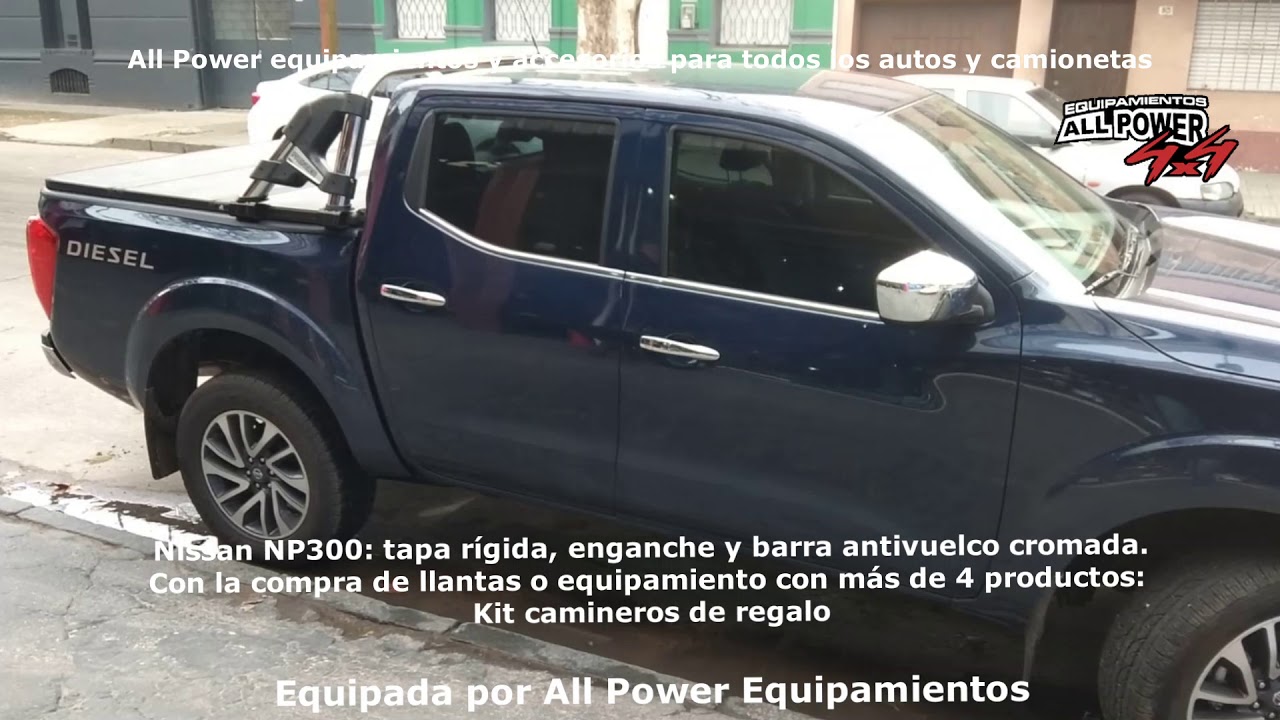 Nissan NP300 tapa rígida, enganche y barra antivuelco cromada
