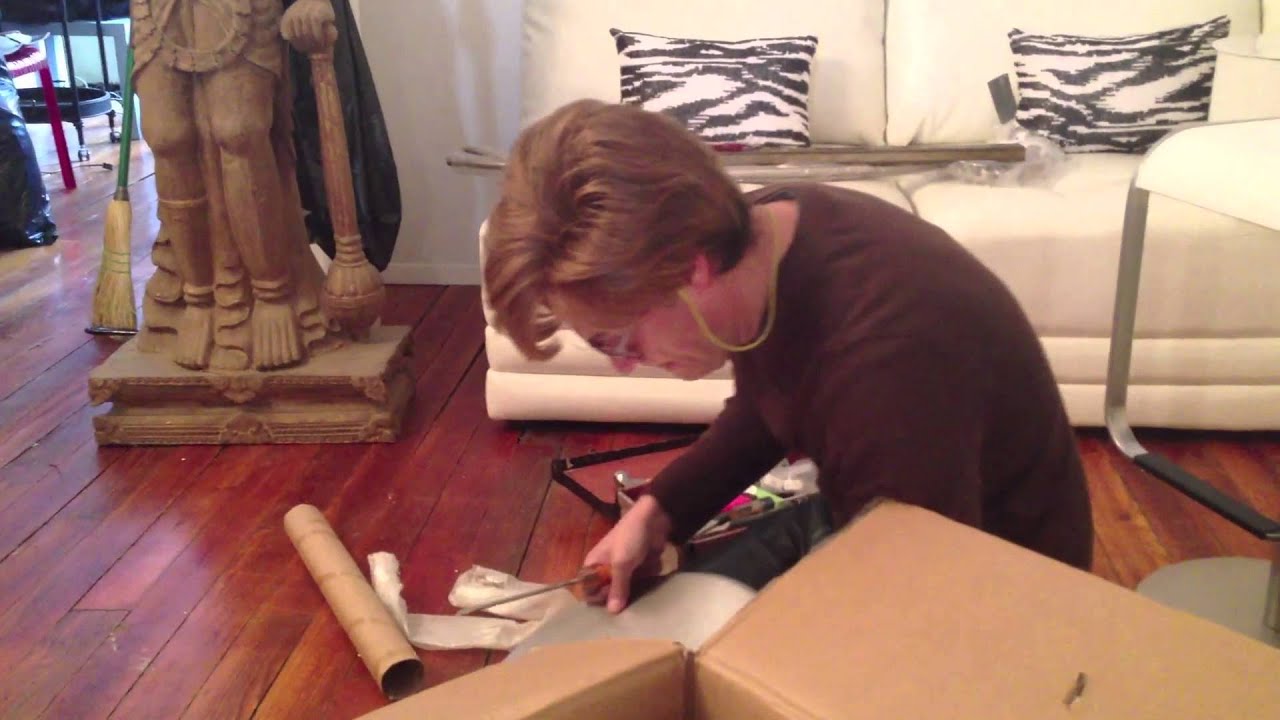 Huge living room transformation - Its Got Potential video
