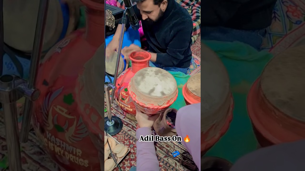 Adil Boss on fir 🔥/ Kashmiri folk music / #shorts #kashmir #ytshorts #youtubeshorts #talent #viral