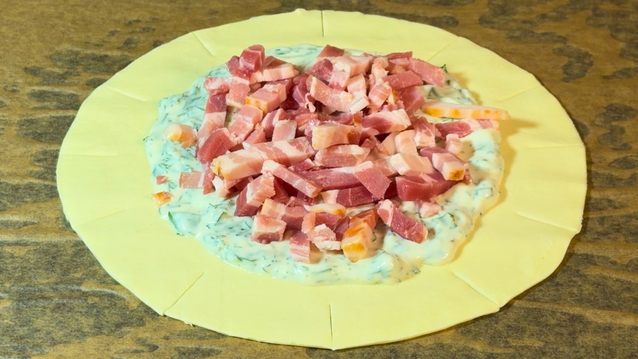 У вас есть слоёное тесто? Очень вкусный рецепт, который готовится за 10 минут!