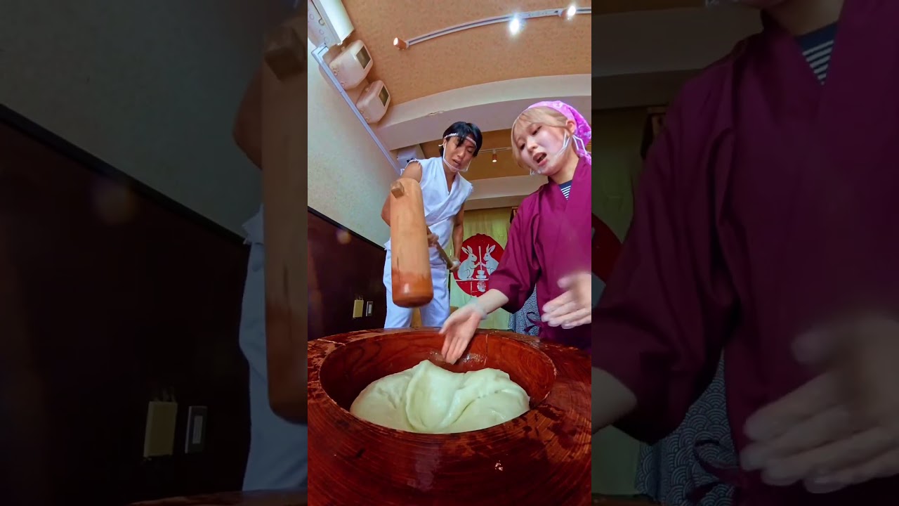 2 Japanese Artisans Show the Centuries-Old Mochi Ritual 👀🔥 #food #mochi #pikachu