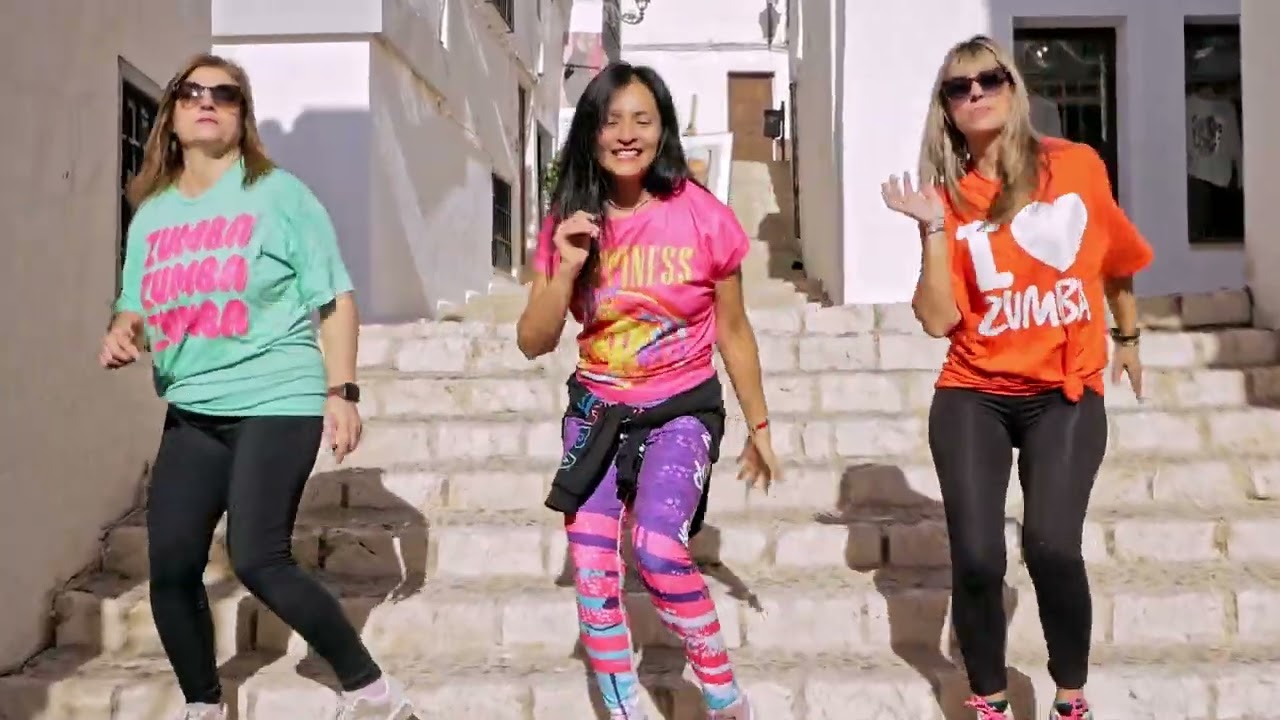 FELIZ @GenteDeZonaOficial #zumba #coreografia / baile / zumbafitness Dance / Dancing