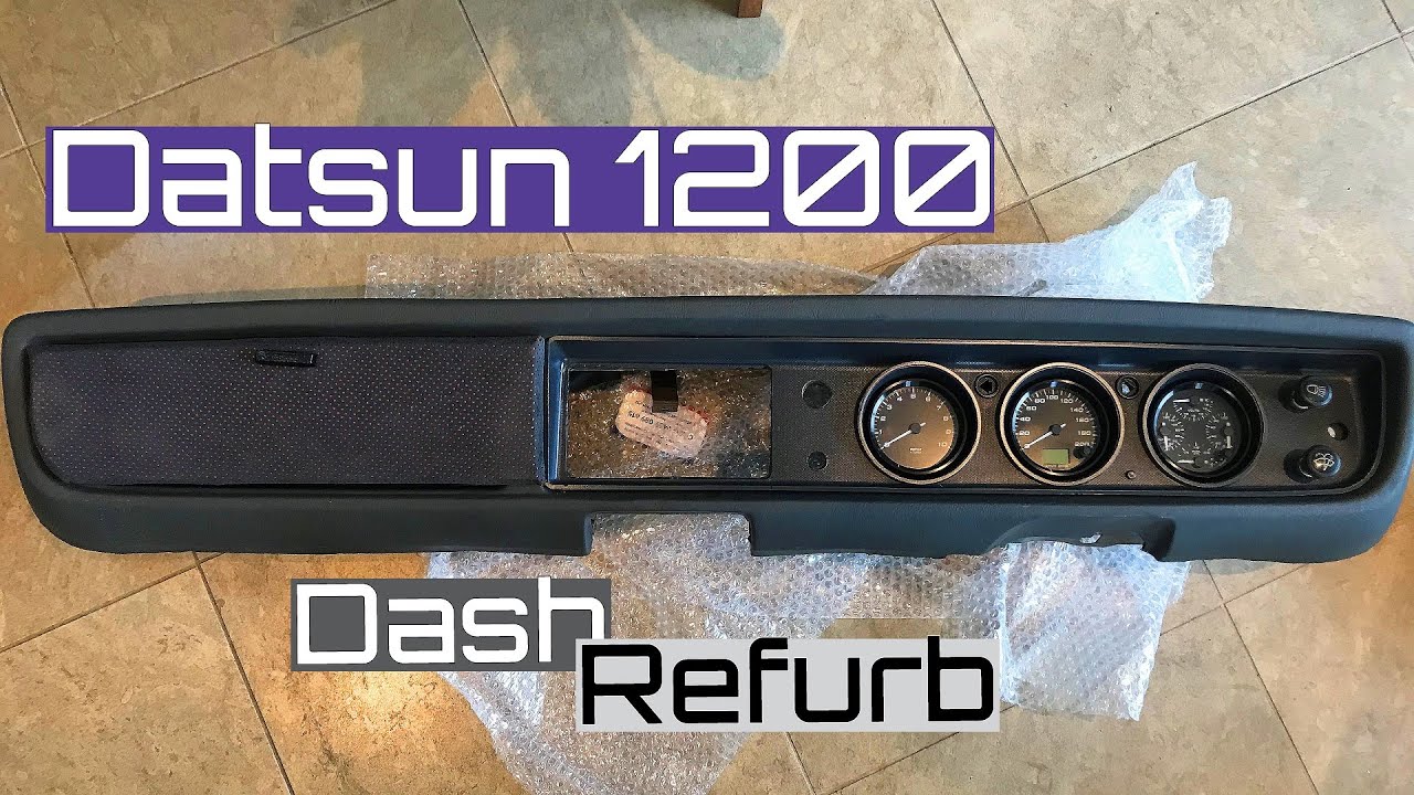 Ремонт приборной панели Datsun 1200