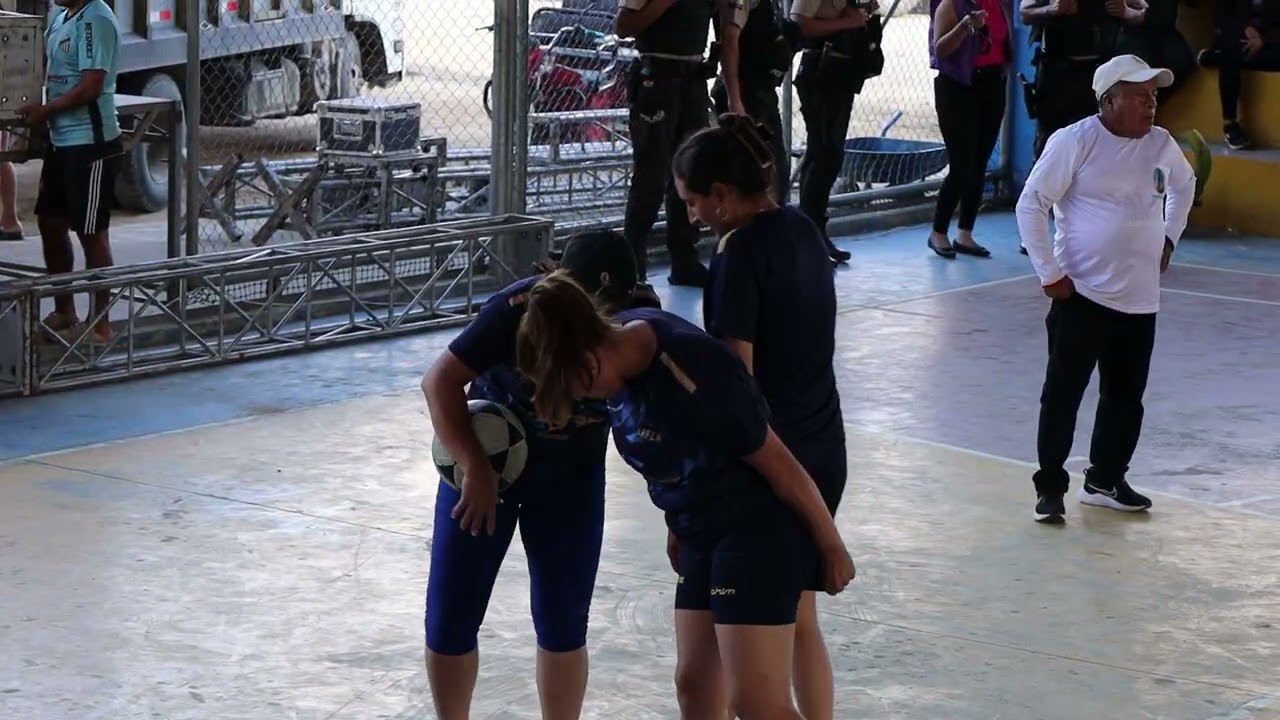 20 VOLEYBALL 1ER TIEMPO LAS SUREÑITAS VS CHICAÑA