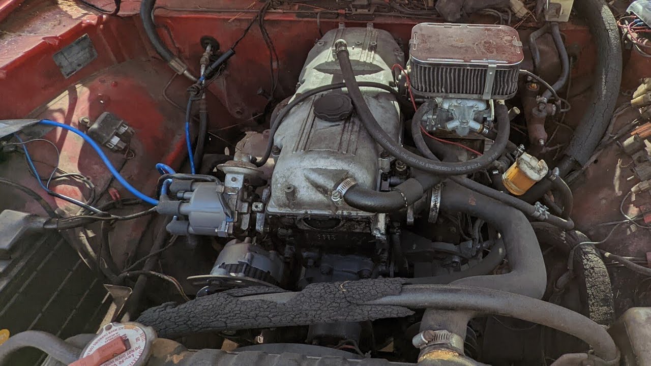 Устранение неполадок двигателя Mazda B2000 1984 года выпуска.