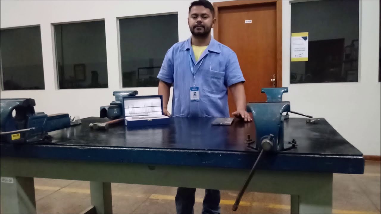 Ensaio de dureza Brinell com Poldi