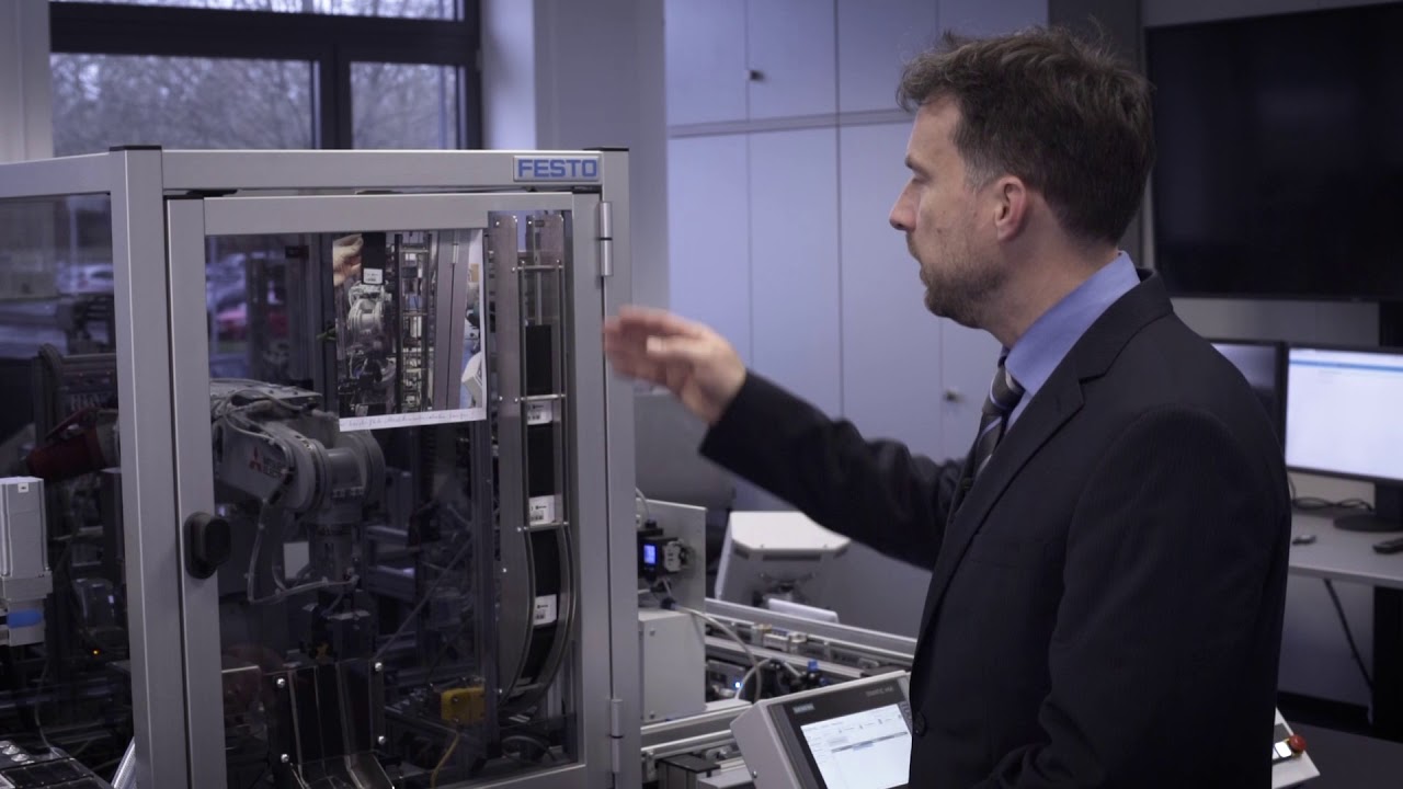 Industrie 4.0 Modellfabrik: innovativ, praxisorientiert, digital!