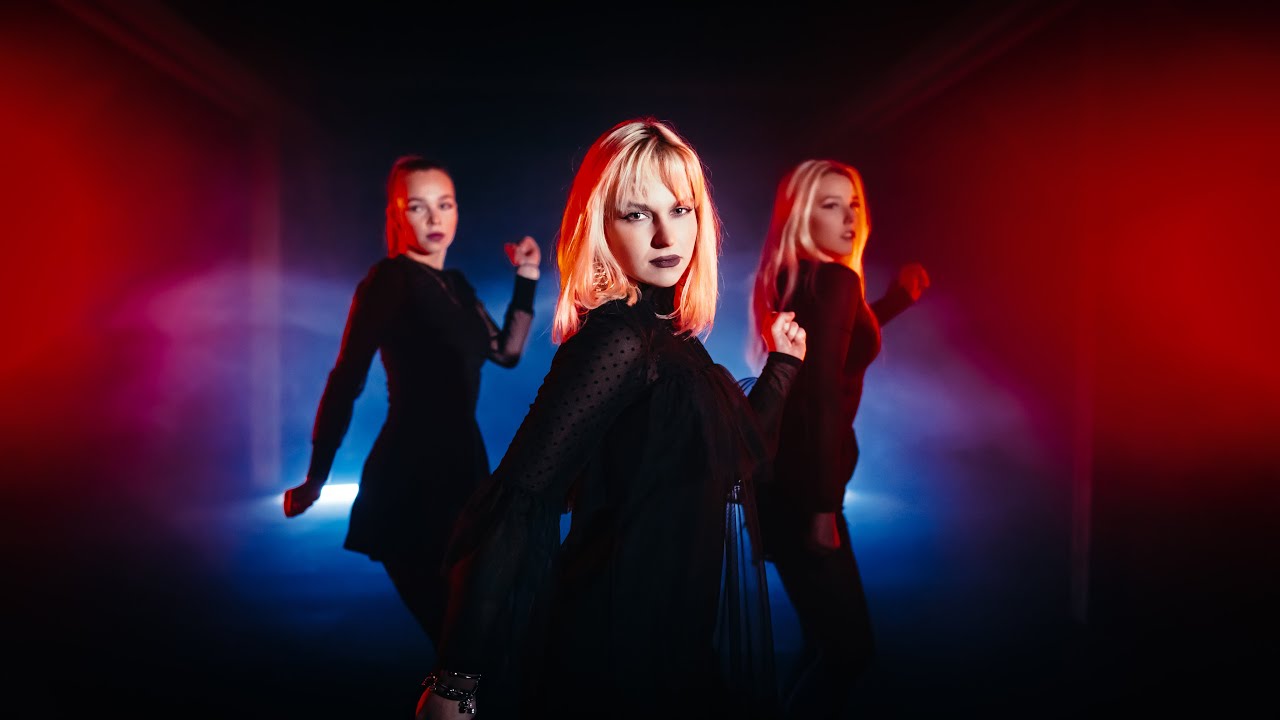 Wednesday Dance Video | Lady Gaga - Bloody Mary