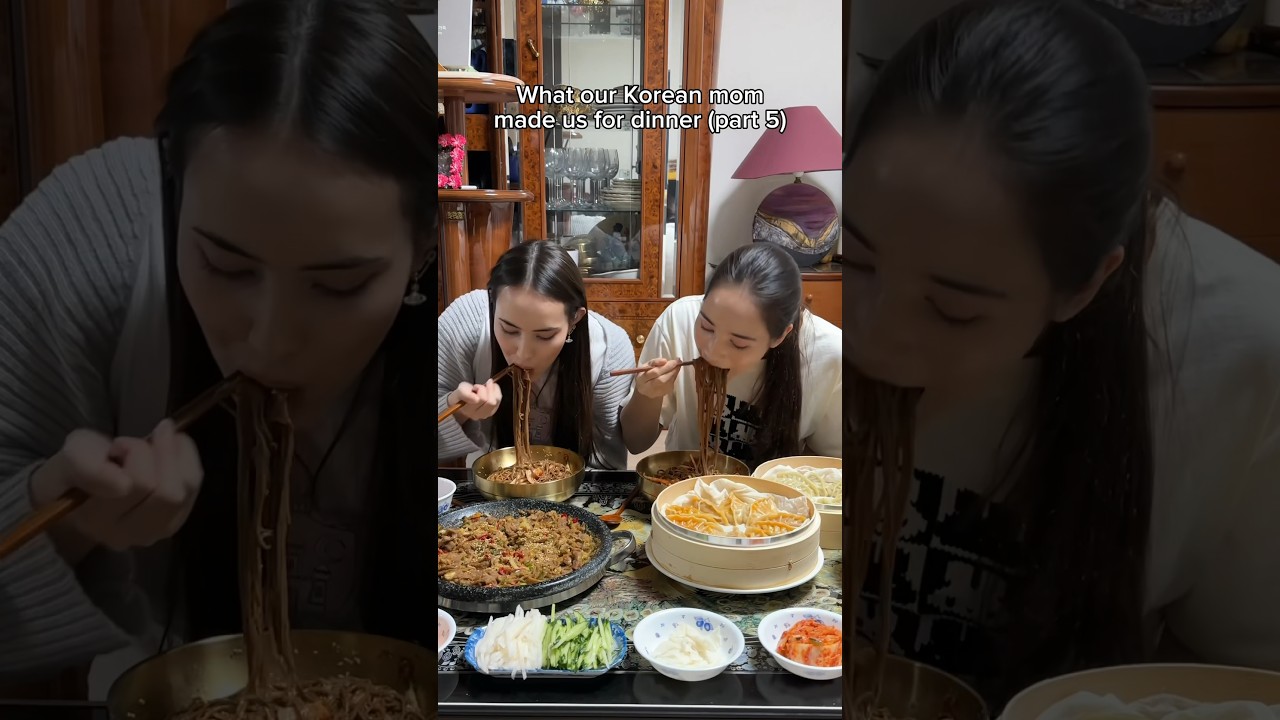 Bibim Naengmyeon (Korean Spicy Cold Noodles) with Mandu and Bulgogi - 비빔냉면 + 만두 + 불고기 🔥🌶️ #vegan