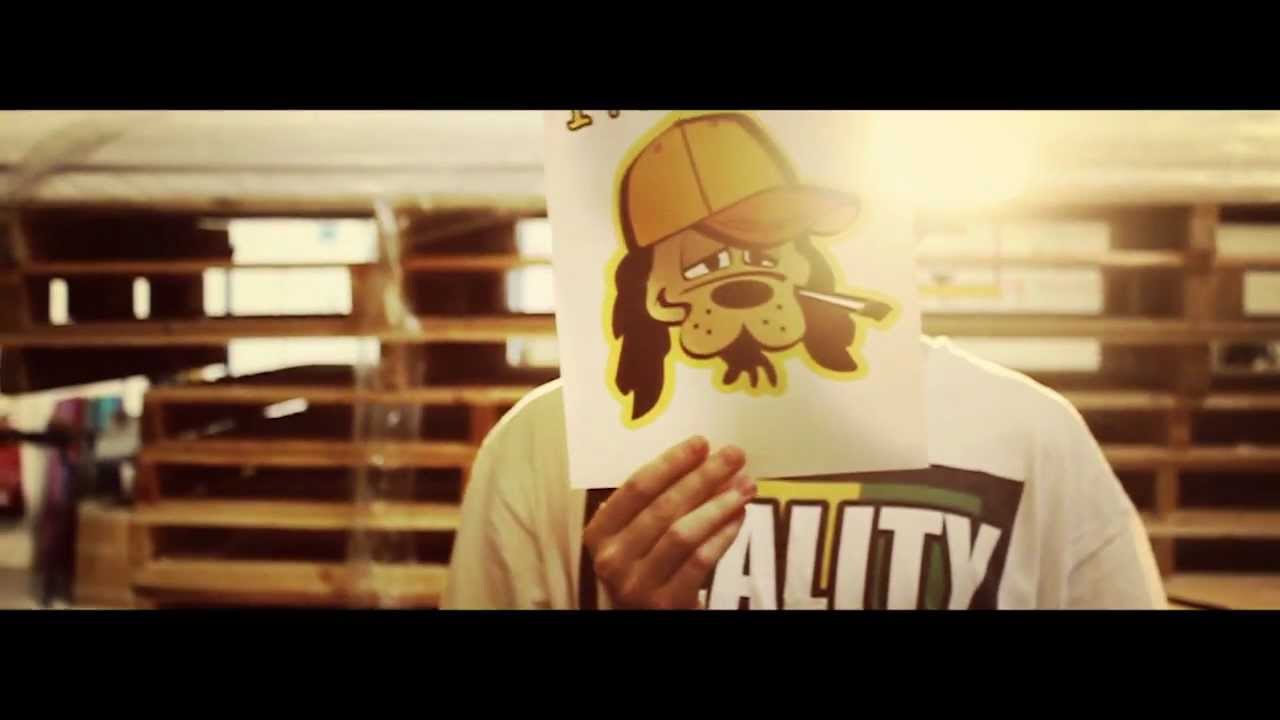 DEADLY HUNTA feat. VALOROUS & SOLO BANTON - SMOKE DAWGZ | OFFICIAL VIDEO