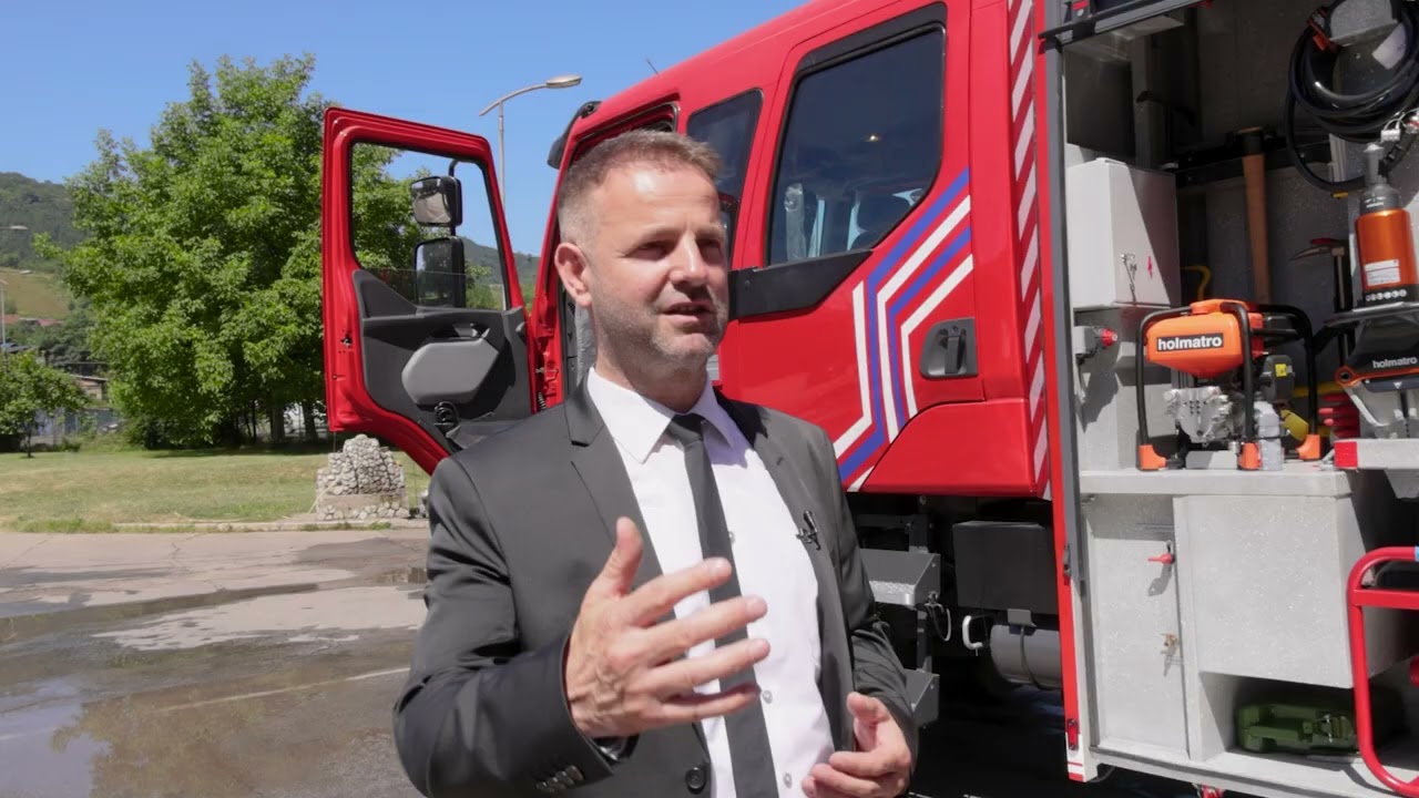 Vodeći proizvođač vatrogasnih vozila u regiji, SU-AD doo, isporučio vozilo Civilnoj zaštiti Zenica