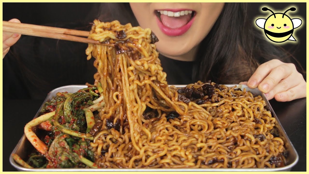 ASMR *BIG BITES* BLACK BEAN NOODLES + GREEN ONION KIMCHI l Eating Sounds l No Talking