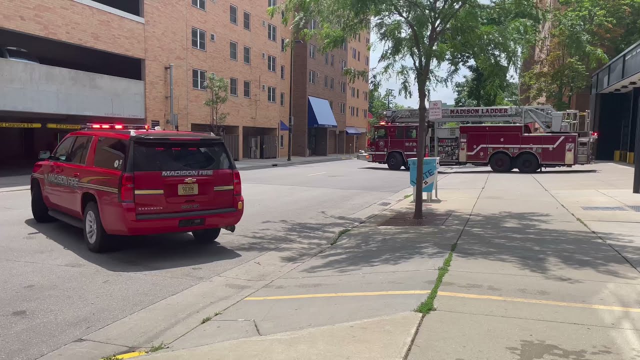 Madison Fire - Station 1 Responding (Engine 1, Ladder 1, Car 31)