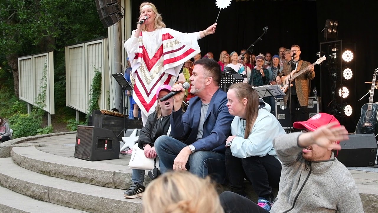 2019-07-03. Del 4. Abba Allsång  - Parksnäckan, Uppsala.