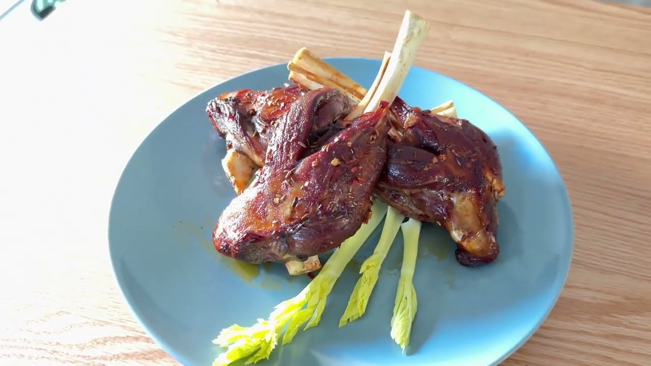 烤羊腿 简单不费电 外酥里嫩小秘诀 【田园时光美食】