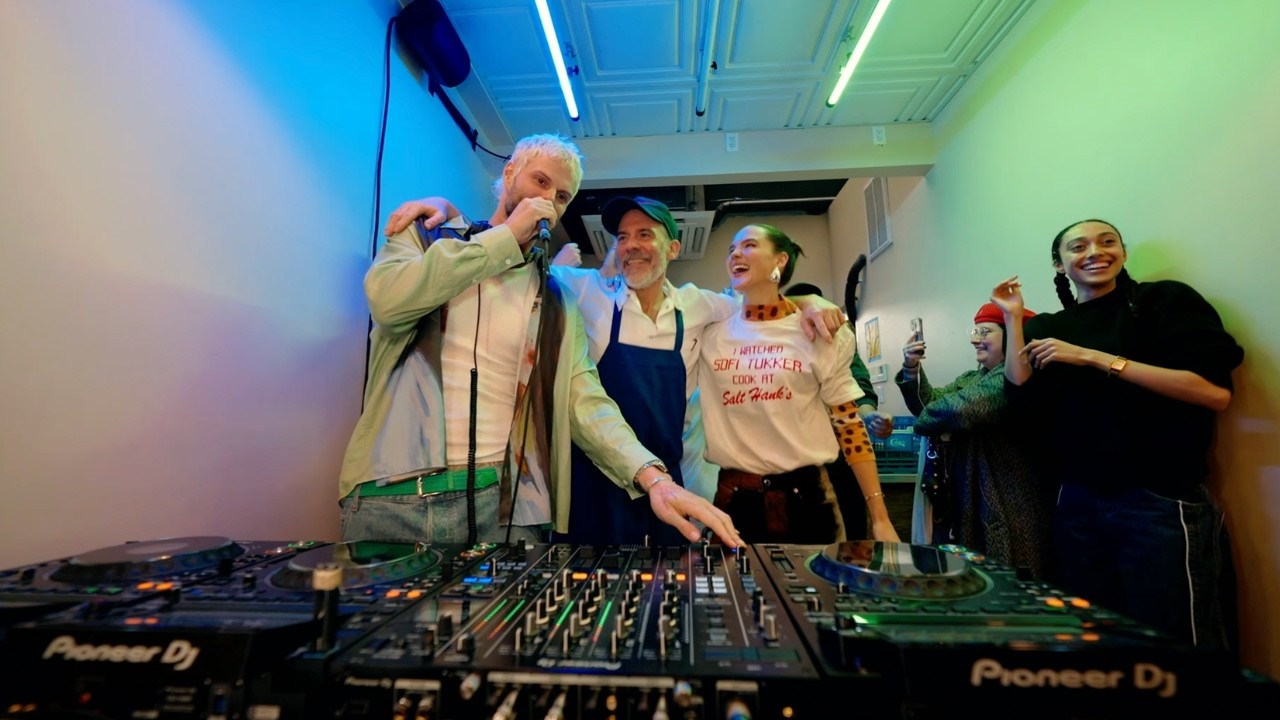 SOFI TUKKER - Livestream DJ Set @ Salt Hank's