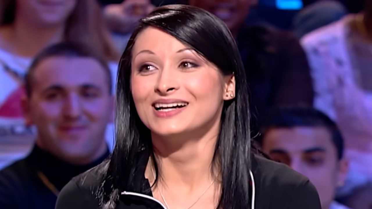 Себастьен просит Кэролайн выйти за него замуж после нескольких недель знакомства.