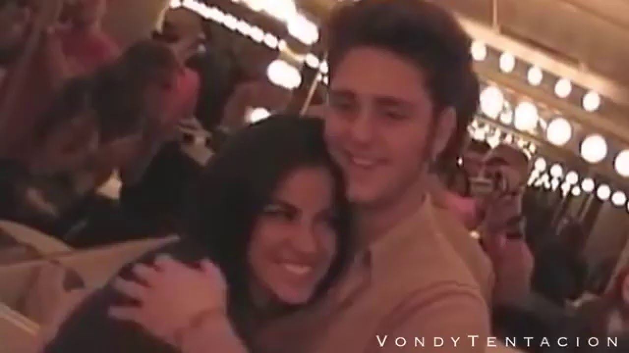 Poncho Grabando Anahi y Maite con Christopher Bajoneando Du