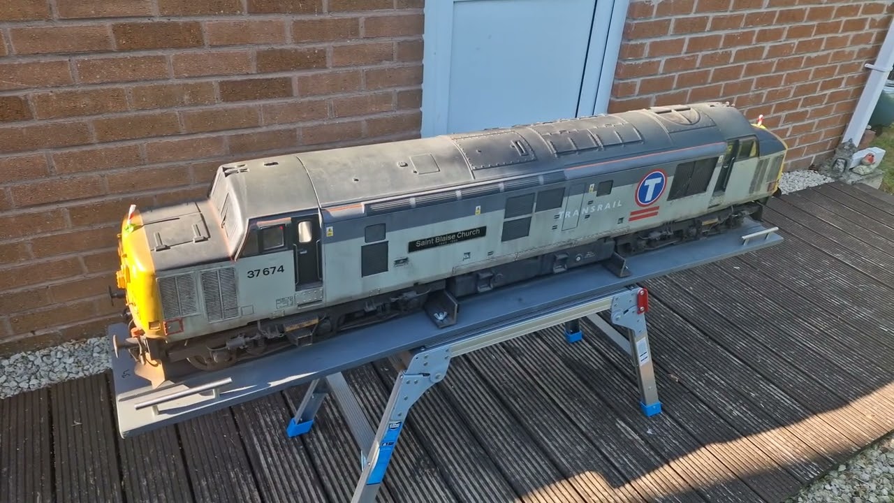 5 inch gauge Class 37 'Saint Blaise Church' new Fossworks and DCC sound. Engineman soundfile.