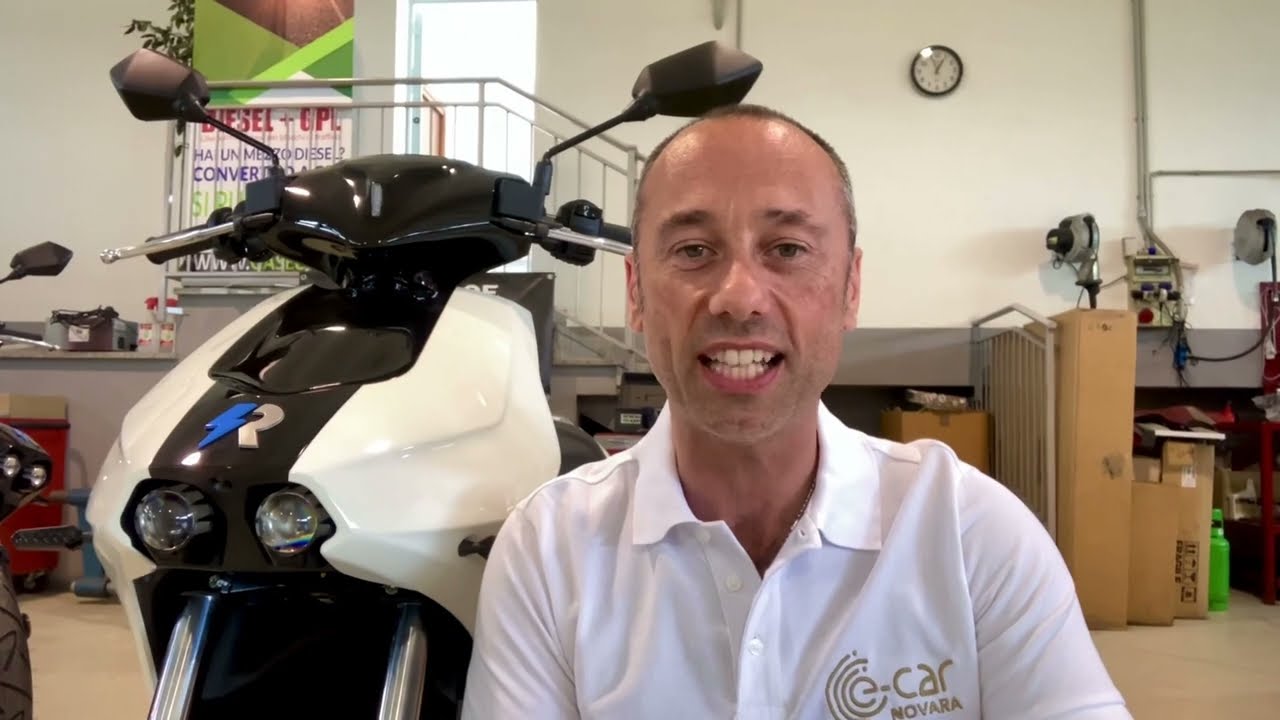🚀Scopri Ray 7.7 E-Scooter 125 che si guida come una moto anche in Autostrada👍www.e-carnovara.it