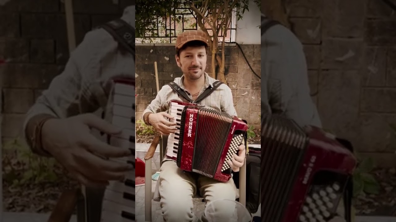 Game of Thrones Accordion.         #gameofthrones #accordion #music #streetmusicians #game