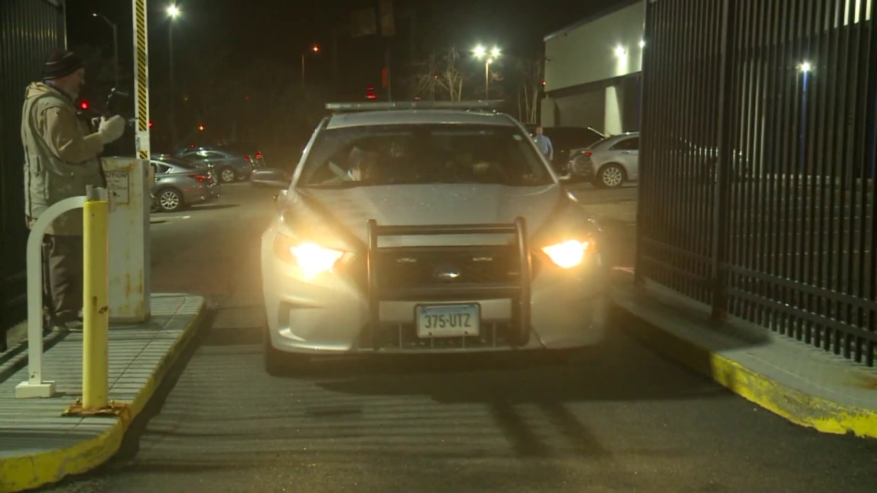 Jennifer Dulos investigation suspect, Kent Mawhinney being taken away by police