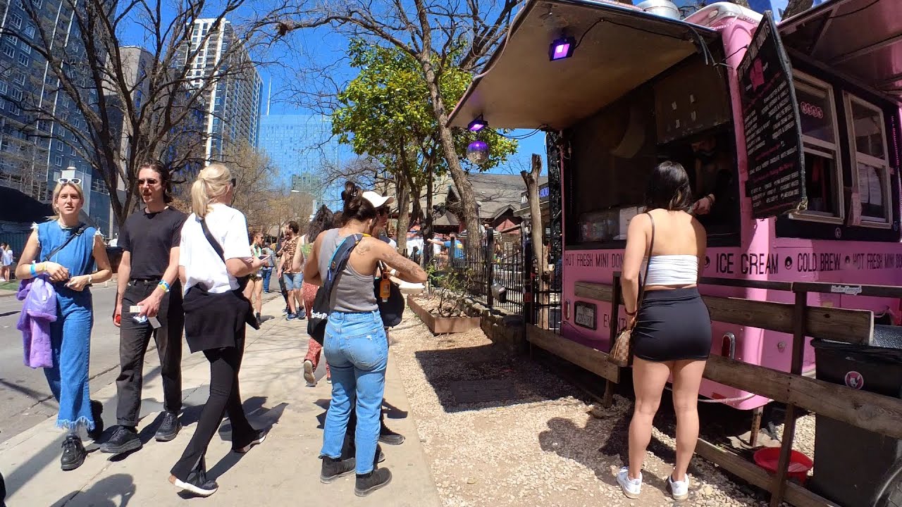 SxSw 2022 Walk Through- Austin Texas-Rainey Street VLOG!