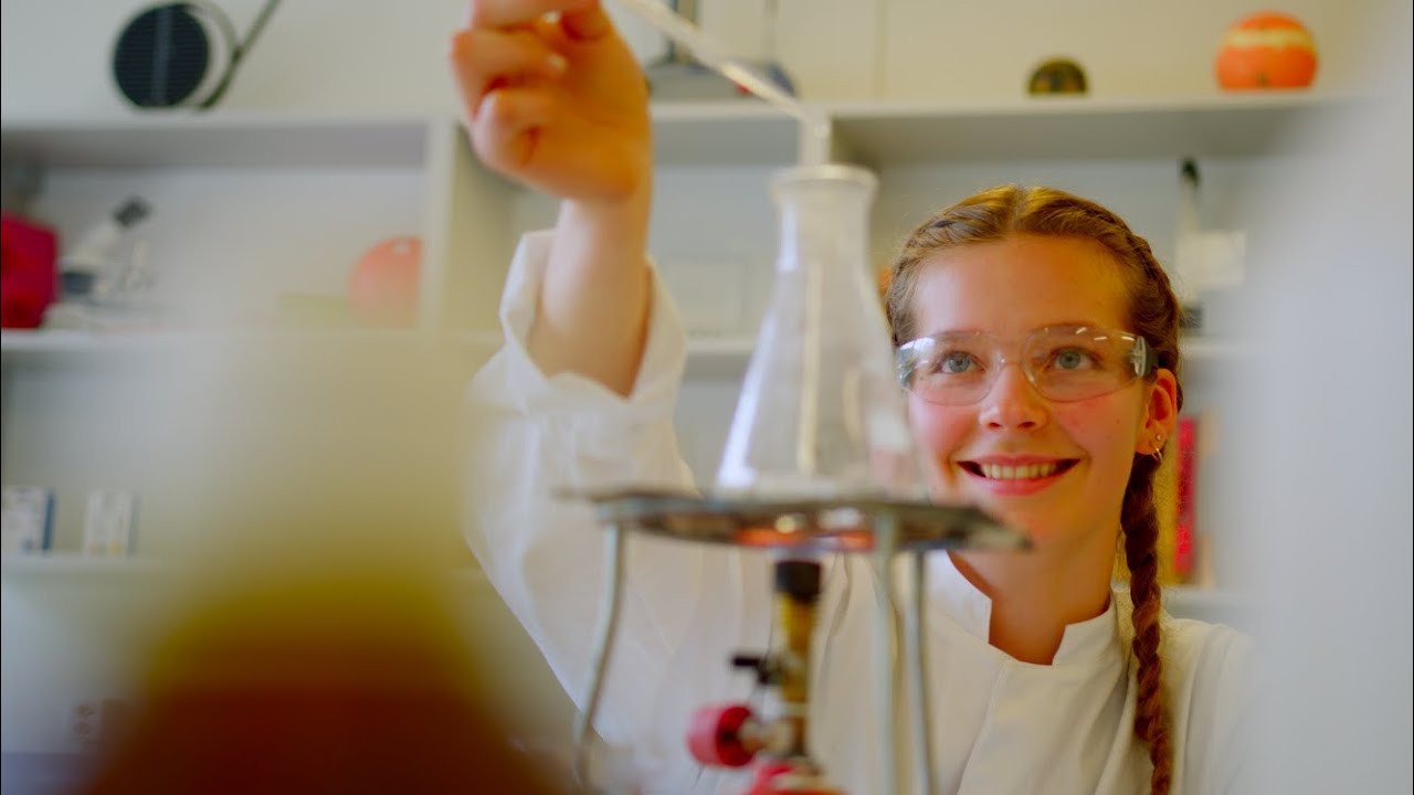 Secondary School at ISSH: STEM, Support, Connection & Living in Schaffhausen