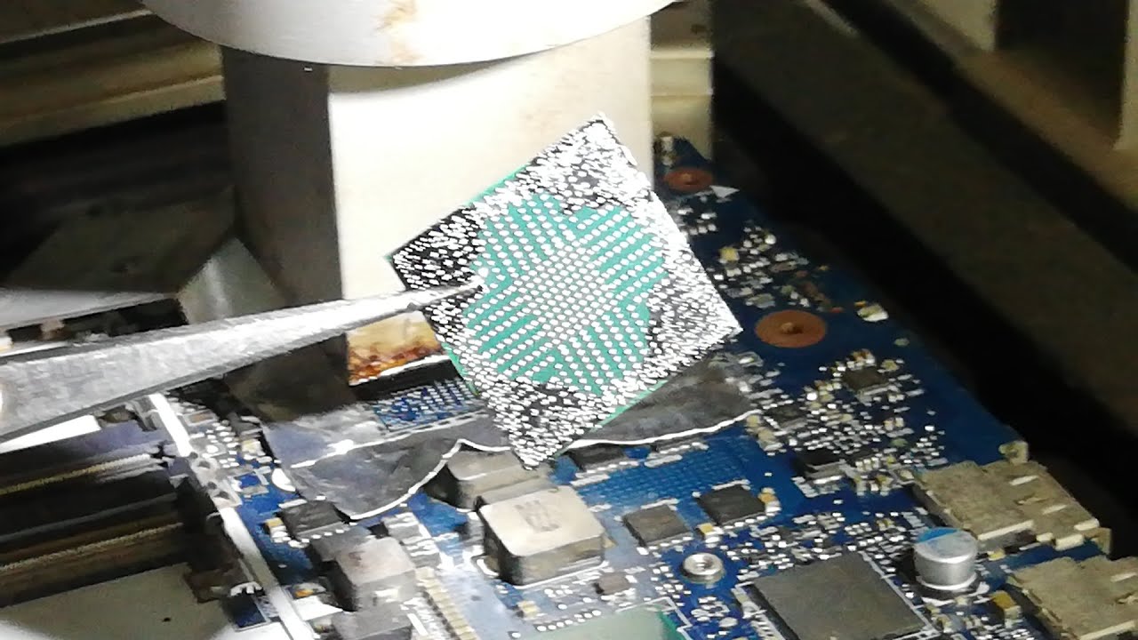 Laptop Toshiba Portege R930 GPU Reballing