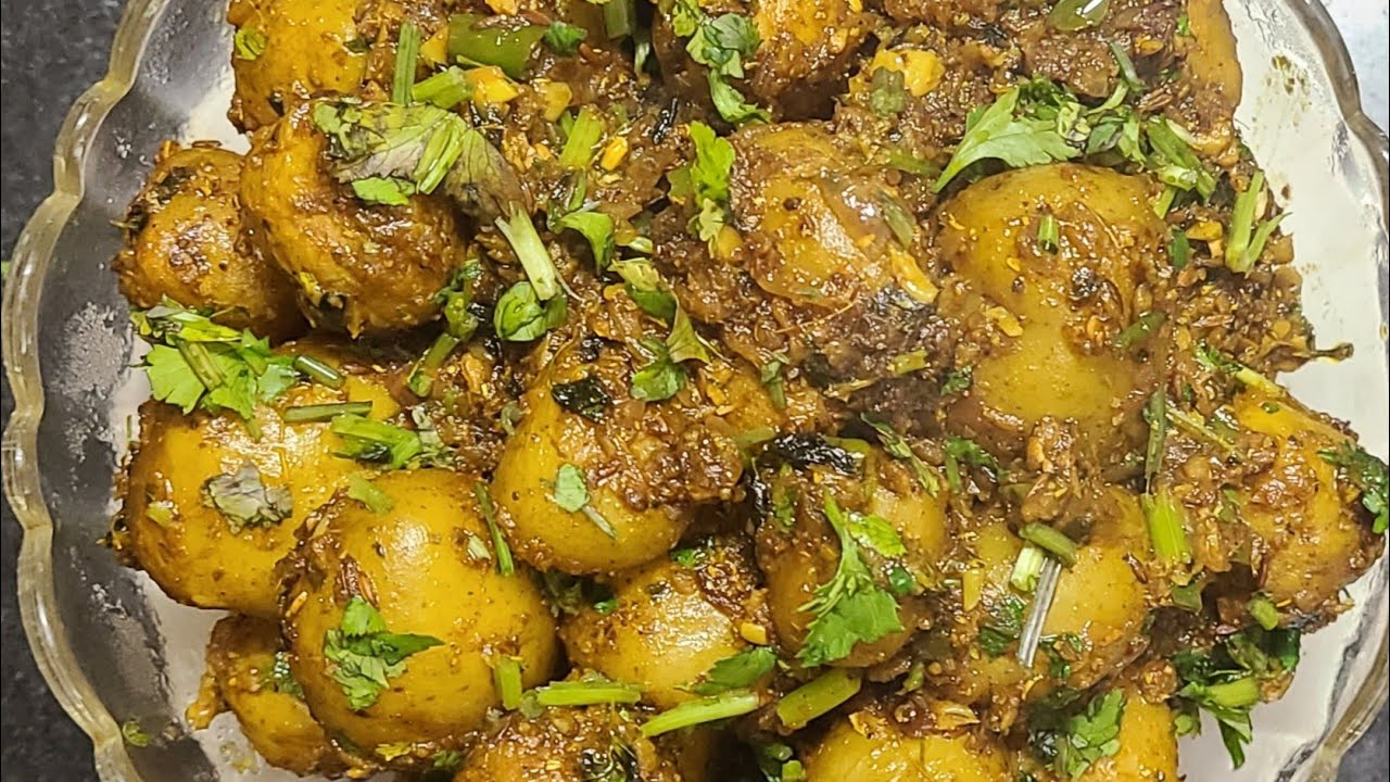  Chatpate Achari masala baby potatoes  recipe @DJ Food N Life @#ranjanajuneja2777#cooking 