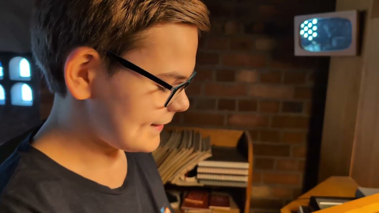 Orgelführung St  Joseph Brückberg - OrganFox