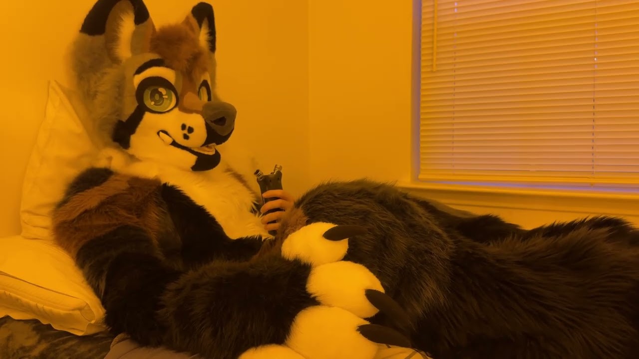 [Furry ASMR] Hugs & Heartbeats | Maw Noms, Heartbeat, Brushing, Petting