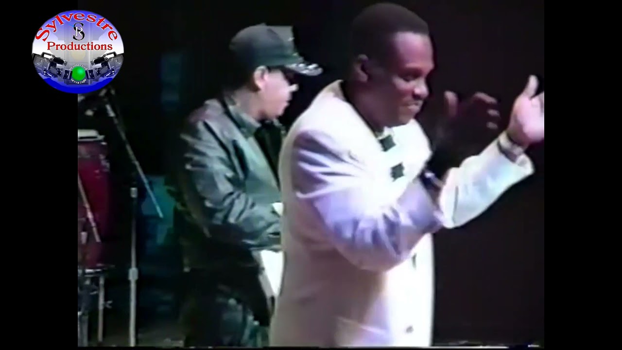 An Gadé Tabou Combo Nan Mizik Amelie 1993 @ Brooklyn College lèsa Mizisien yo T gen Cheveu. RETRO