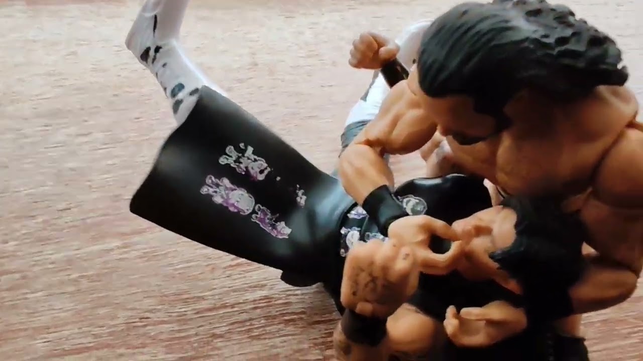 Drew vs dominik mysterio in a tables match