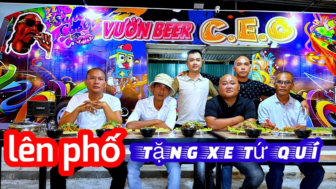 Giúp Chủ Quán Review Món Ăn Được Tặng Ngay Nhẫn Kim Cương Và Xe Xìbo Tứ Quí 6 |  Son Duoc Vlog