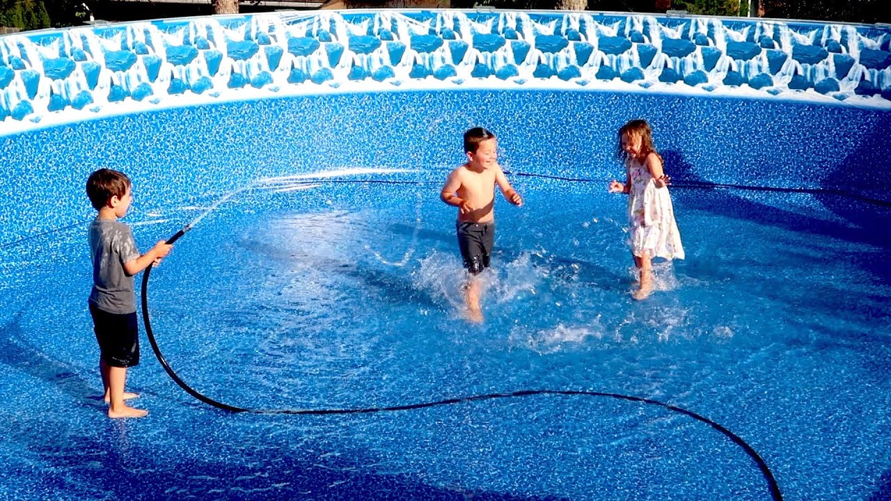 Sage & Poppy's New Kind of Pool Party