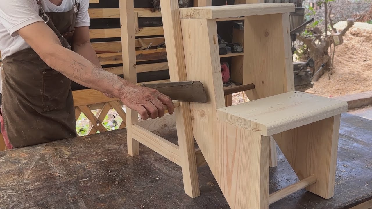 Creative Wood Ideas Useful And Practical // How To Make Easy Folding Ladder Chair From Pallet Wood