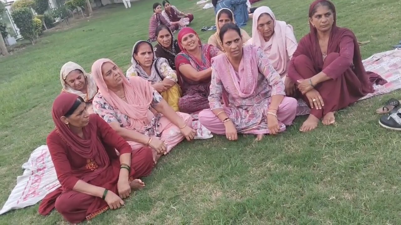 चूंदड़ी माता की ऐ उसके चारूं पले लाल # हरियाणवी भजन 🌹🌹