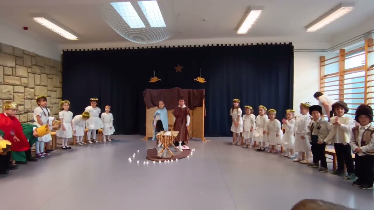 Nagykanizsai Piarista Iskola Boldog Donáti Celesztina Óvodája - Maci csoport pásztorjátéka (2025)