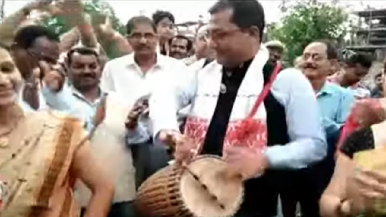 Rupak Sarma plays 