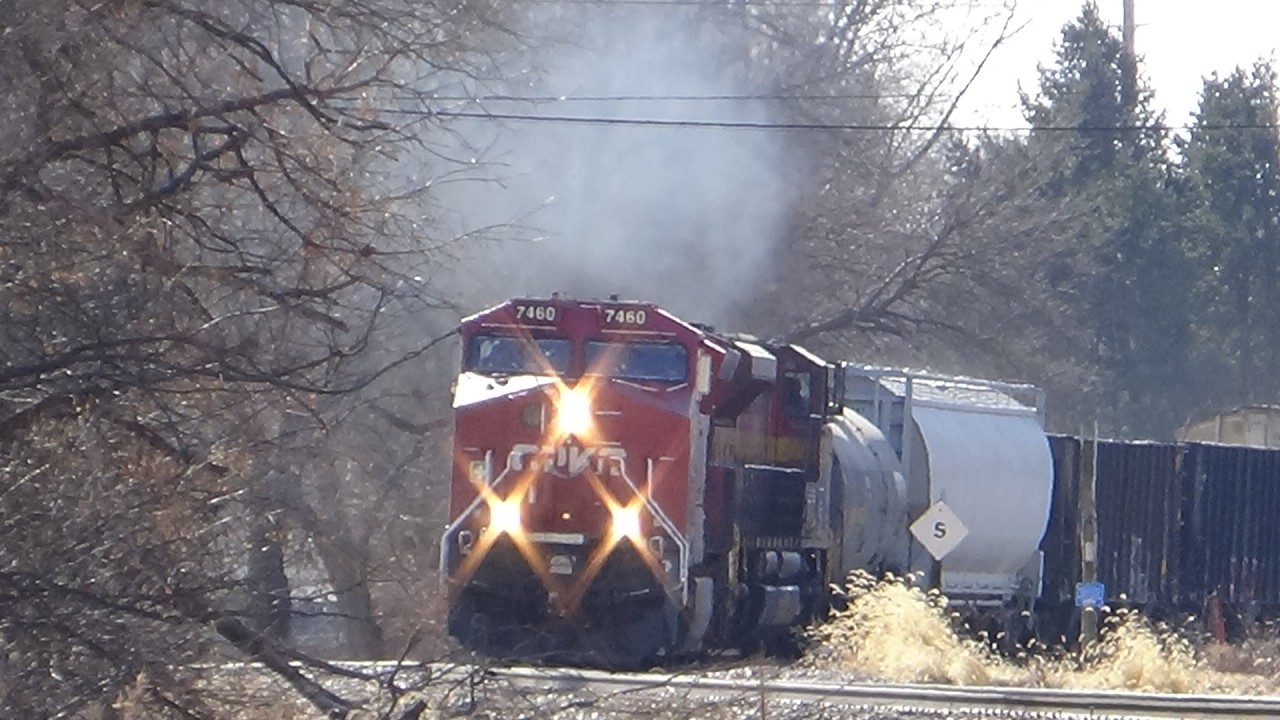 CPKC 577 and 253 with Tier 4 leaders and 181 at Pleasant Valley February 11, 2026