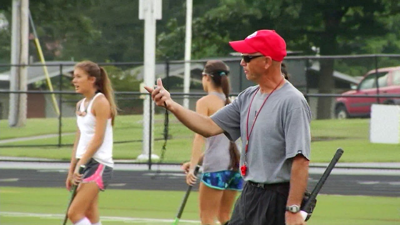 FALL PREVIEWS 2017 - WARWICK FIELD HOCKEY